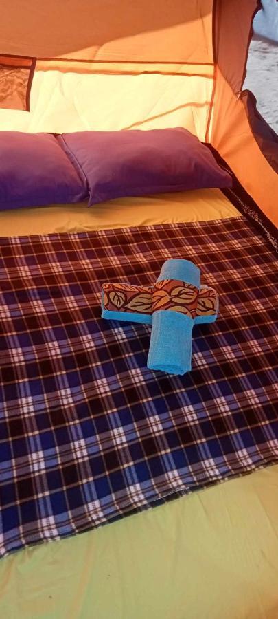 אל נידו Bucana Kamp Payapa Beachfront מראה חיצוני תמונה