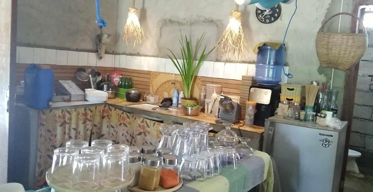 אל נידו Bucana Kamp Payapa Beachfront מראה חיצוני תמונה